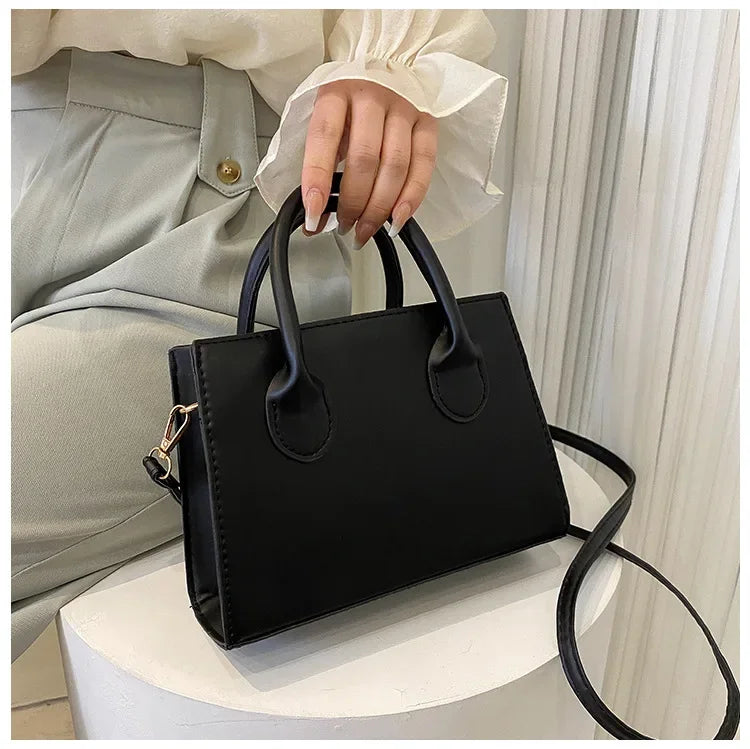 Minimalist Black Small Square Bag All-Match Top Handle Purse Classic Shoulder Bag for Work Women Handbags Crossbody Bags Purse
