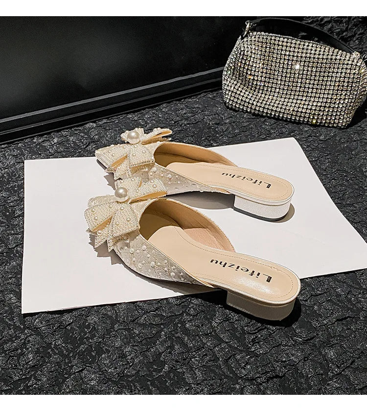 Summer New Shoes for Women Luxury Slipper Outdoor Pointed Toe Pearl Casual Sandals Girl Four Leaf Clover Flat Mules Slides