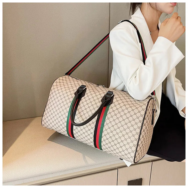Fashion Popular Women's Travel Bag Trend Brand Casual Shoulder Bag Large Capacity Versatile Gym Bag Designer Luxury Handbag