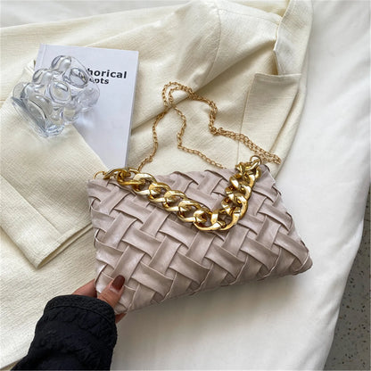 Chain Female Bag Braided Design Pleated Retro Shoulder Crossbody Bags for Women New Trend Handbag Evening Clutch Bag