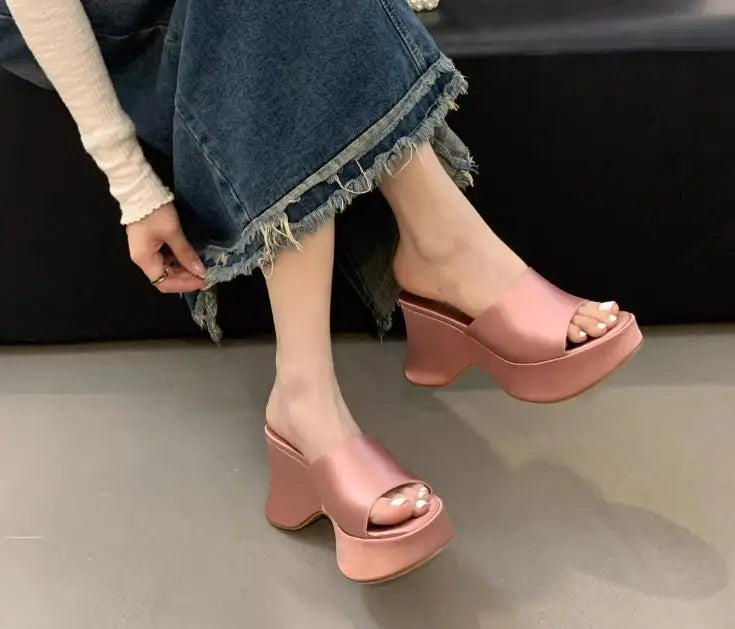 Summer Women's Slippers Fashion Platform Sandals Luxury Leather Casual Slippers High-heele Slippers for Women Open Toe Sandalias