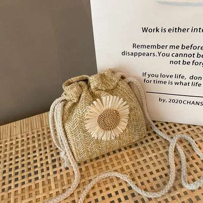 Summer New Fashion Straw Strap Mouth Women's Woven Bag Single Shoulder Bag Crossbody Bag for Travel and Amusement