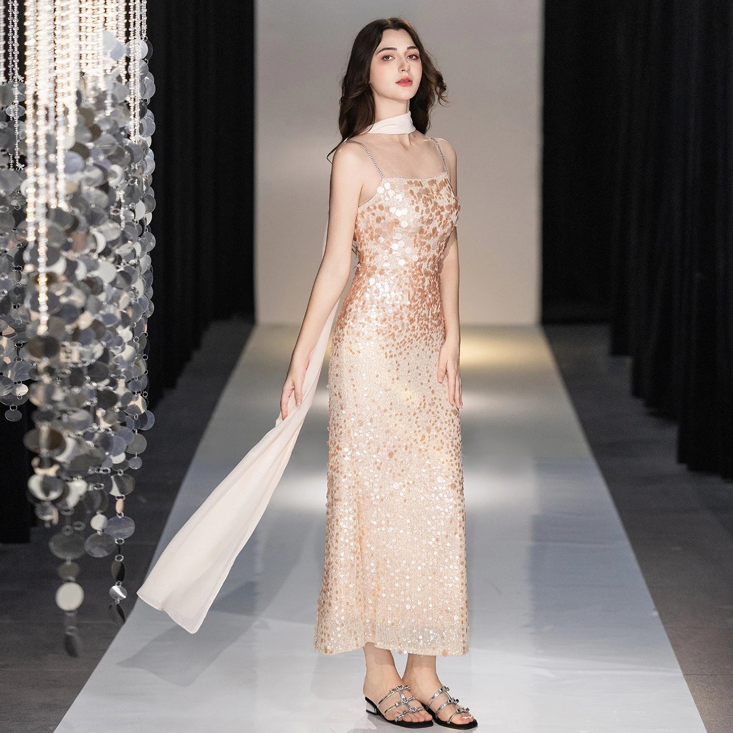 Champagne Rhinestone Spaghetti Strap Mermaid Evening Dress Big Sequins Chiffon Cape Neck Scarf Midi Wedding Guest Gown