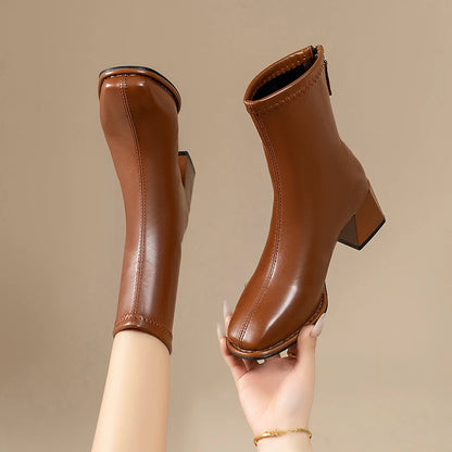 High-quality square-toe platform short boots for ladies, 2025 new fashion trend Wide heel, back zipper, large size women's boots