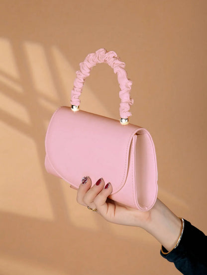 Elegant light luxury solid color women's handbag, fashionable and romantic banquet clutch, suitable for women's daily use.