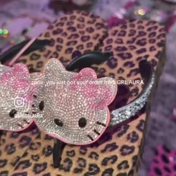 Hello Kitty Rhinestone Flip Flops Leopard Print Y2K Women Bling Non-Slip Summer Beach Casual Thong Sandals Indoor Outdoor