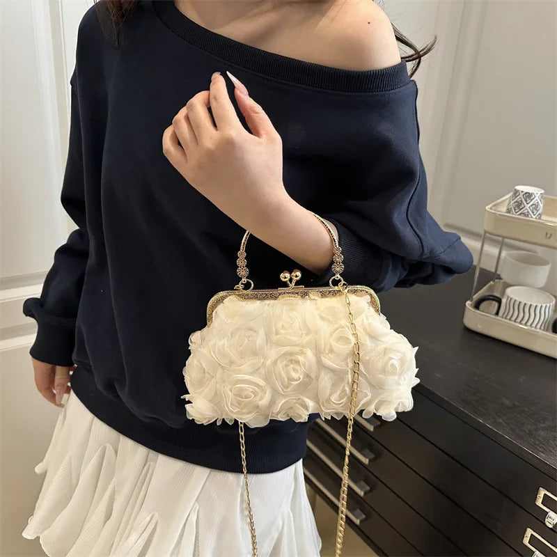 Luxury Women Chain Shoulder Bag Chiffon 3D Flower Banquet Bag Fashion Evening Bags Fashion Clutch Handbag Trendy Crossbody Bag