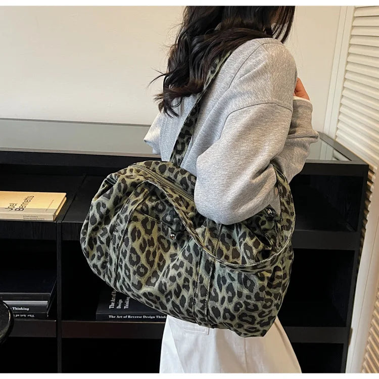 Trendy Leopard Print Canvas Shoulder Bag Large Capacity Fashion Tote Handle Bag for Daily Commute Versatile Texture Storage Bags