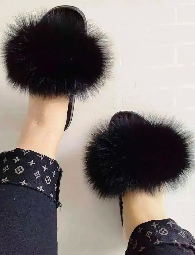 Real Raccoon Fur Slippers For Women 2026 Summer Fluffy Indoor House Fuzzy Flat Slides Outdoor Fashion Beach Sandals Flip Flops