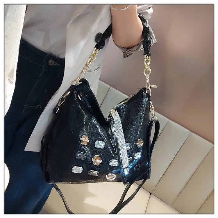 2026 New Fashion Diamonds Women Handbags Genuine Leather Tote Bag Large Capacity Work Commute Leisure Versatile Shoulder Bags