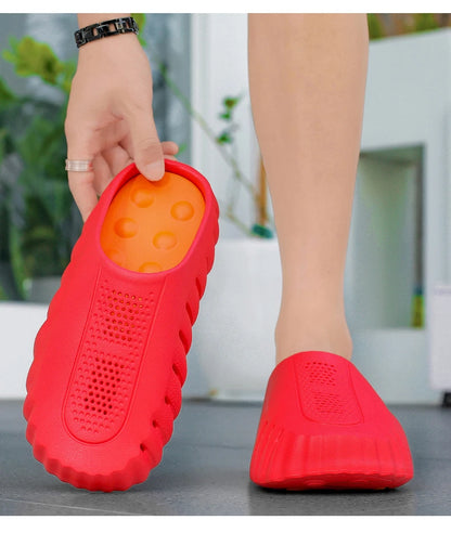 Men's Lightweight Outdoor Slippers Soft Thick Sole Breathable Sandals Non-Slip Summer Beach Slides for Casual Home Bathroom Use