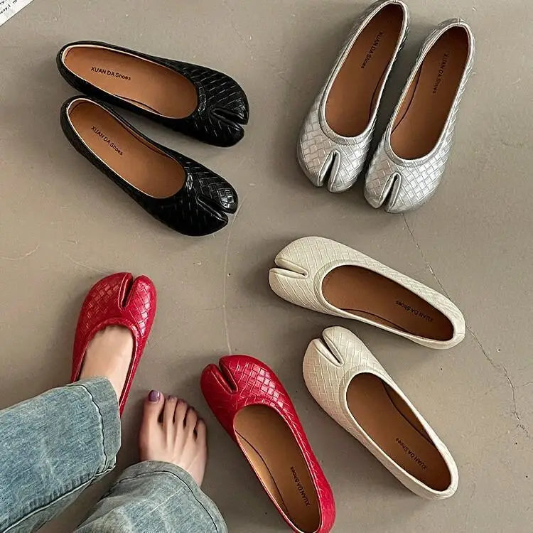 French Retro Split Toe Ballet Flats Women Red Woven Detail Tabi Slip On Shoe Woman Faux Leather Moccasin Daily Work Office Flats