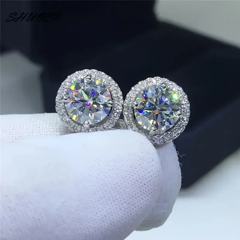 1 Pair of Fashion Halo Round Earrings Men Shiny Cube Synthetic Zirconia Suitable Wedding Luxury Exquisite Jewelry Pendant Gifts
