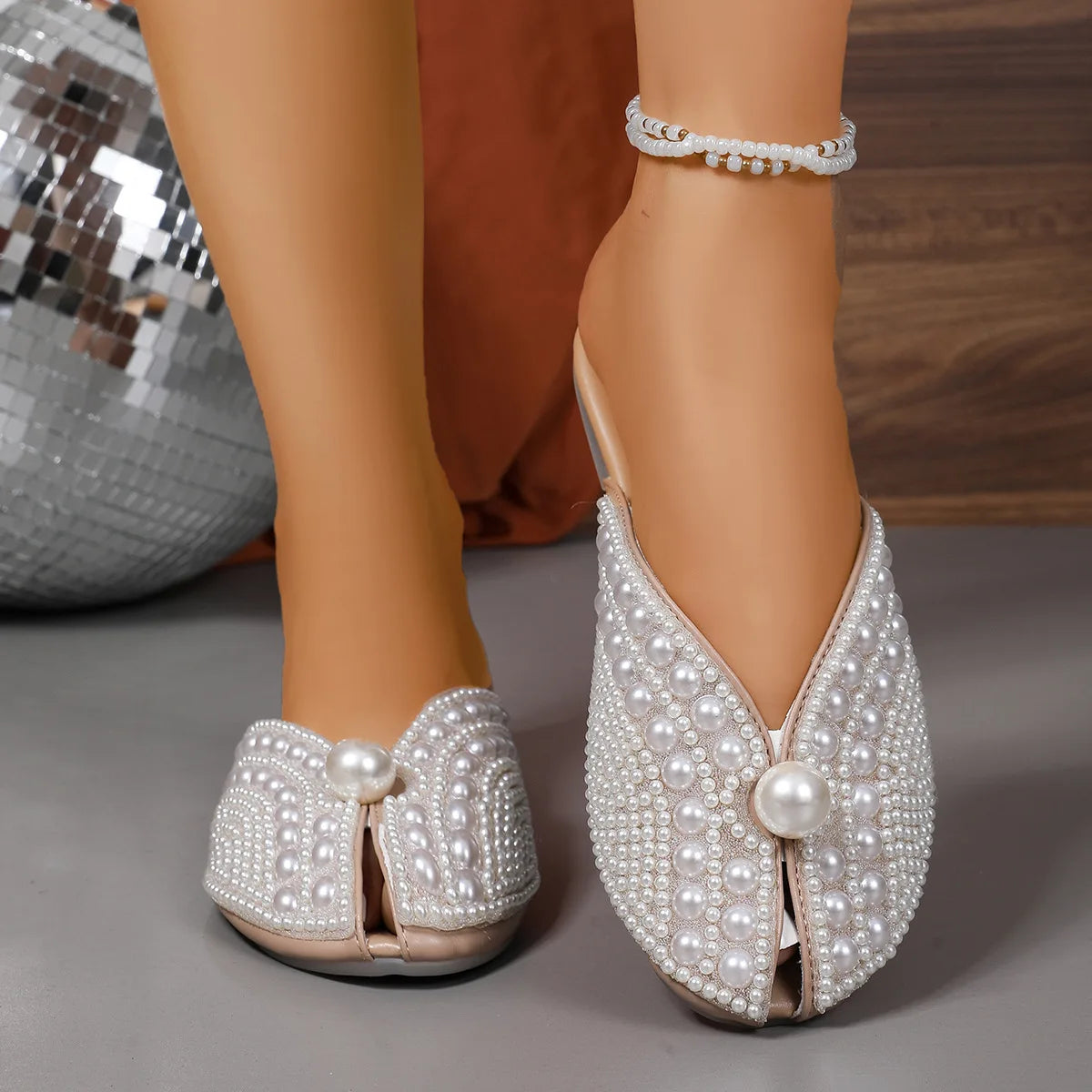 Women Slippers Summer Fashion Rhinestone Home Women Mules Shoes Elegant Slippers Luxury Designer Flat Sandals House Slides Women