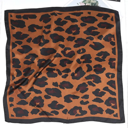 2026 Designer Women Chiffon Foulard Bandana Scarf 70cm Shawl Kerchief Square Headscarf Scarves Head Wraps Scarves Female Scarf