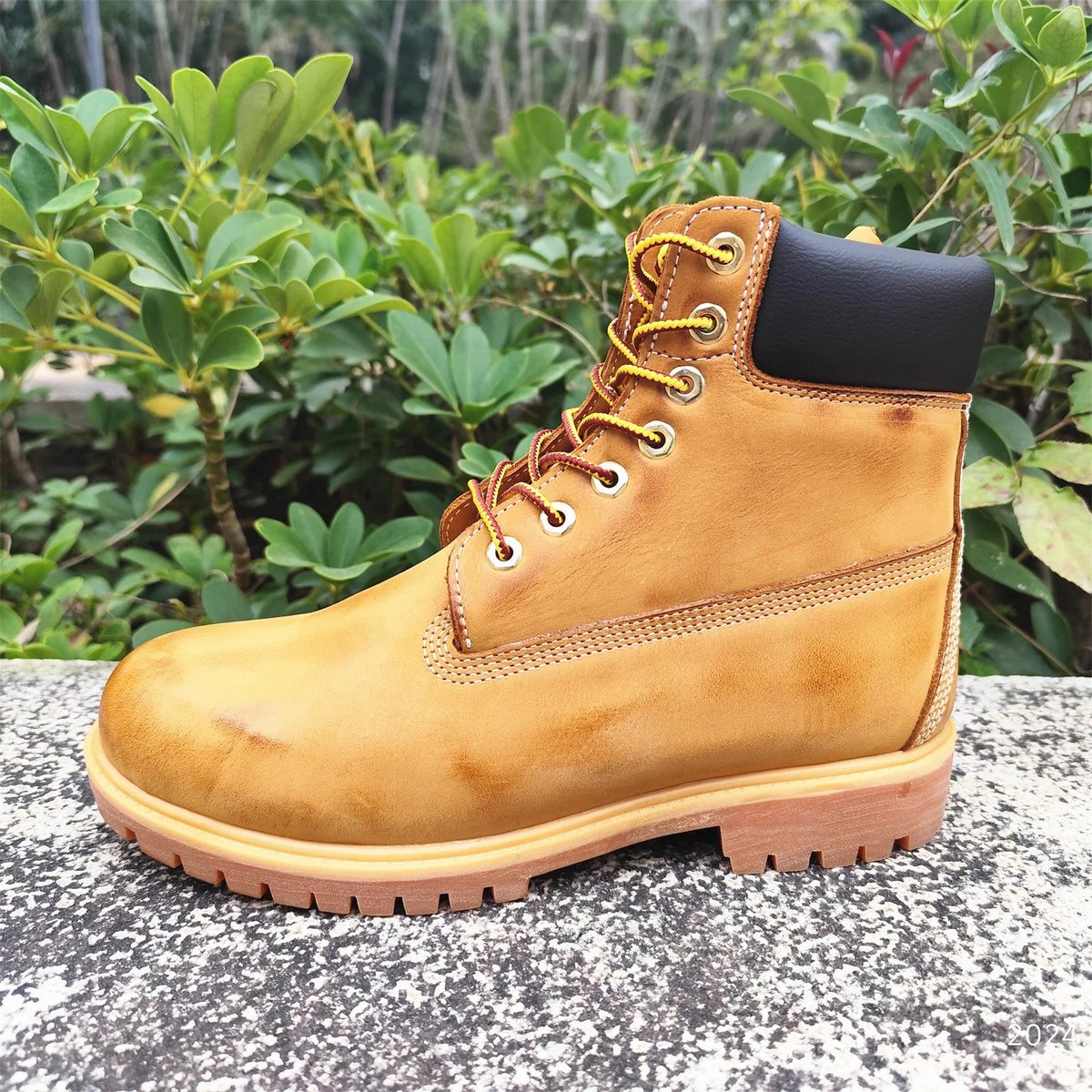 Retro Yellow Men Ankle Boots Genuine Leather Short Riding Boots for Unisex Outdoor High Top Sneakers Men and Women Tooling Boots