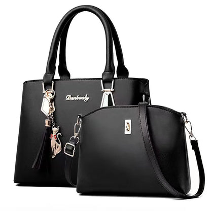 Fashionable women's handbag set, simple shoulder bag, suitable for professional commuting and street photography, versatile
