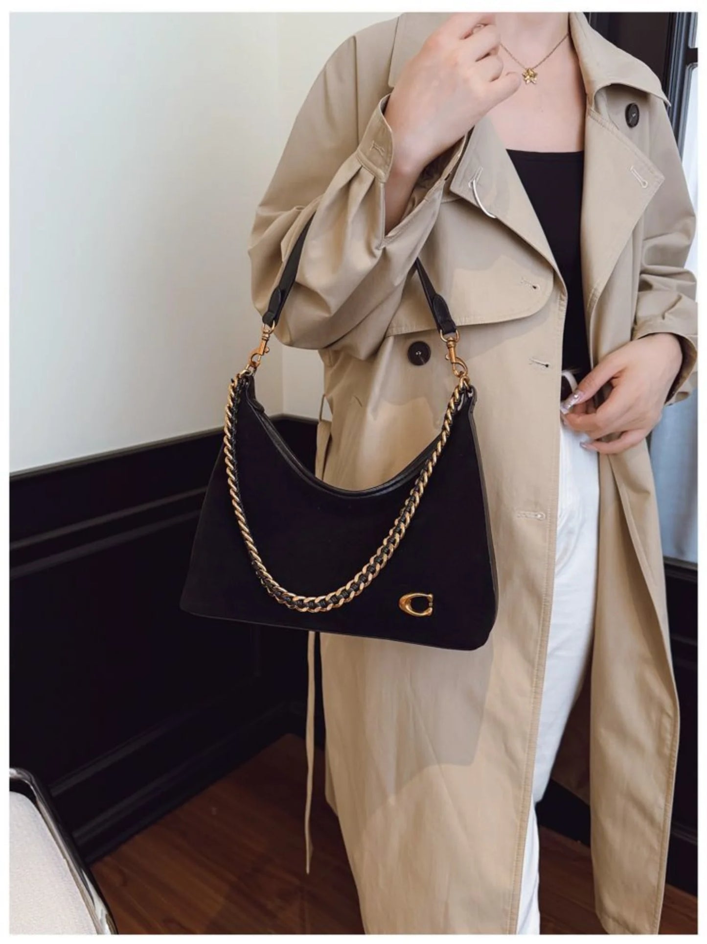 Women's New Light Luxury Fashionable High-End Black Suede Shoulder Crossbody Bag,Versatile for Commuting,Large Capacity Tote Bag