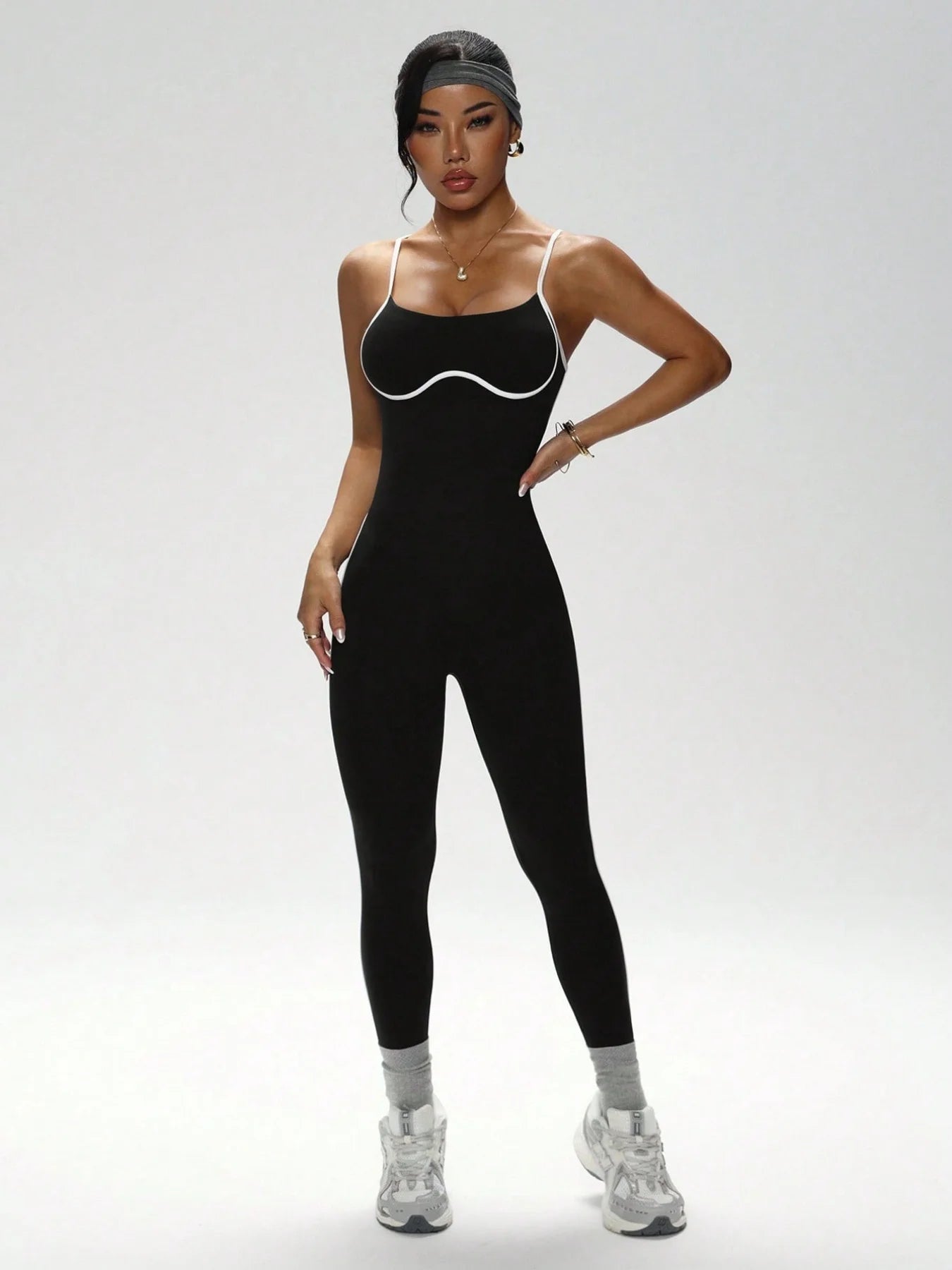 U-Back Contrast Trim Yoga Bodysuit Adjustable Thin Strap One Piece Workout Jumpsuit High Stretch Butt Lifting Gym Fitness Romper