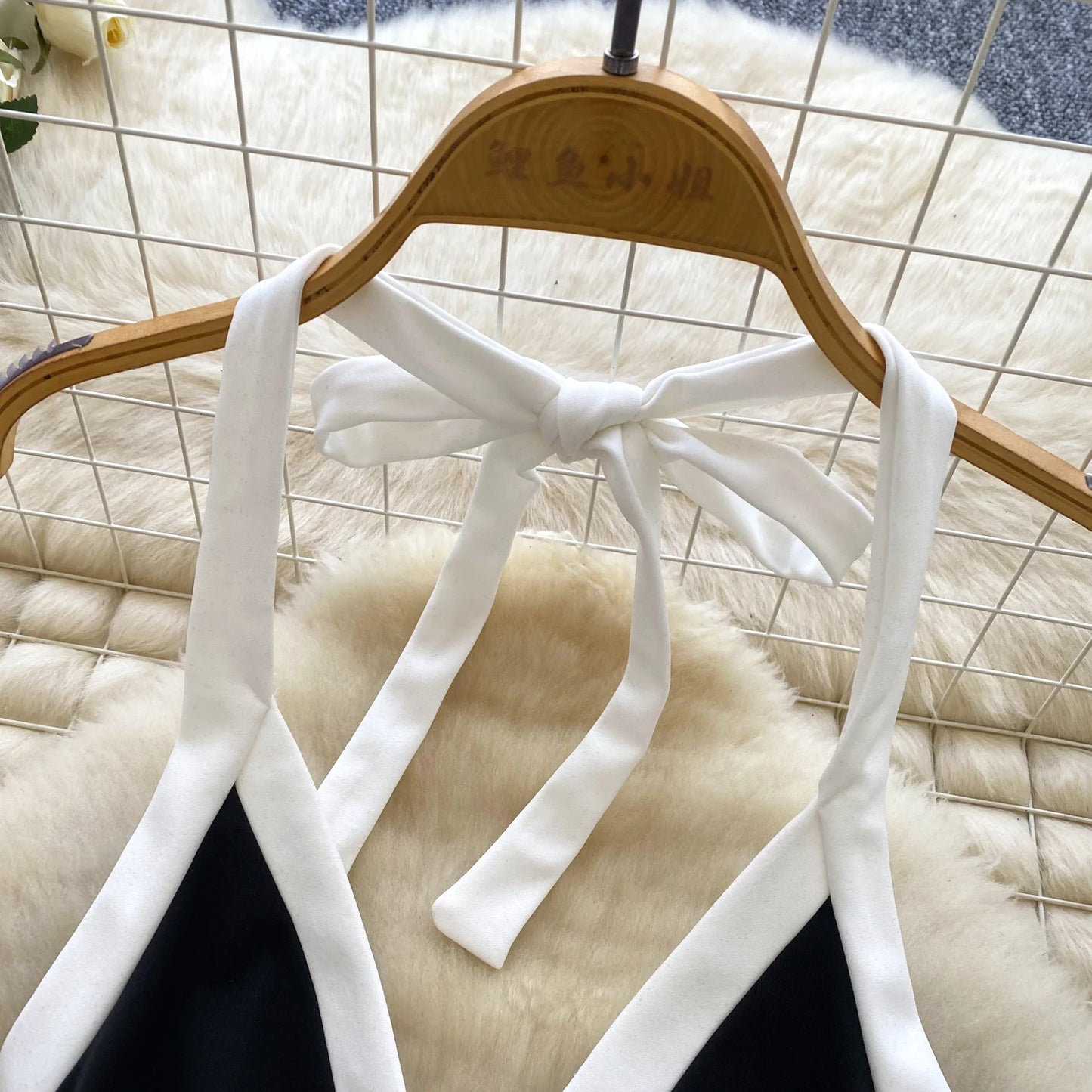 SINGREINY Ins Beach Jumpsuits Ladies Halter Sleeveless Button Design Backless Bodysuits American Retro Solid OL Slim Playsuits