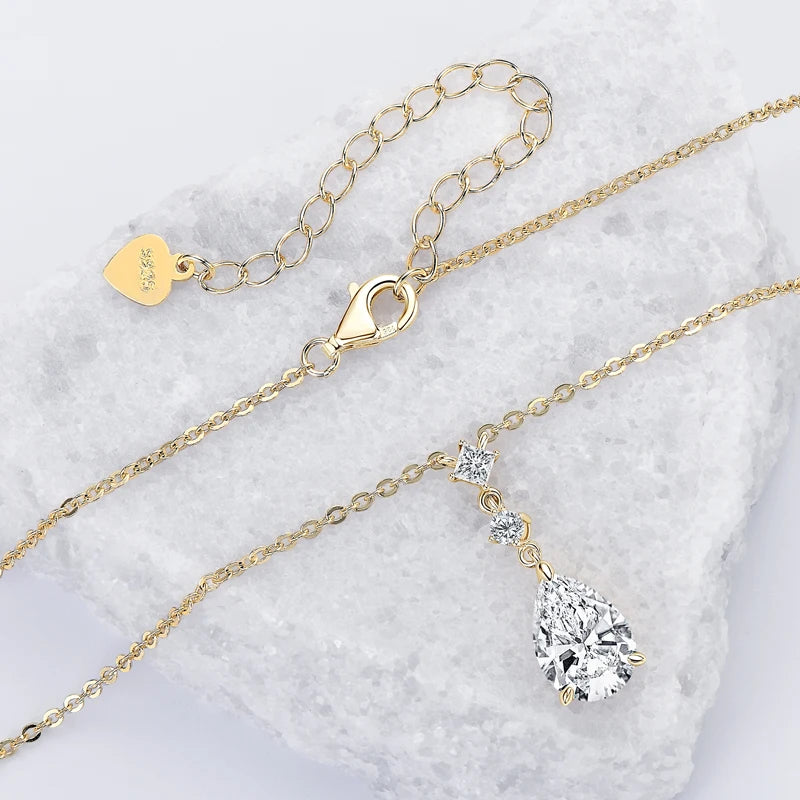 RAPRGOLD 2CT Moissanite Waterdrop Pendant Necklaces 925 Sterling Silver Necklace Chain for Women Girl Wedding Fine Jewelry Gift