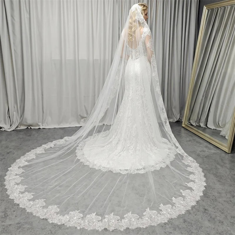 Customized Long Mantilla Veil with Eyelash Lace, 2.5m/3m Ivory Veil with Hidden Comb, Chantilly Eyelash Lace Wedding Veil