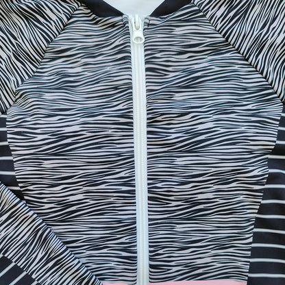 2026 Surfing Sport Swimsuit Long Sleeves Women One Piece Swimsuit  Swimwear Solid Monokini Bathing Suit Tropical Bodysuit Female