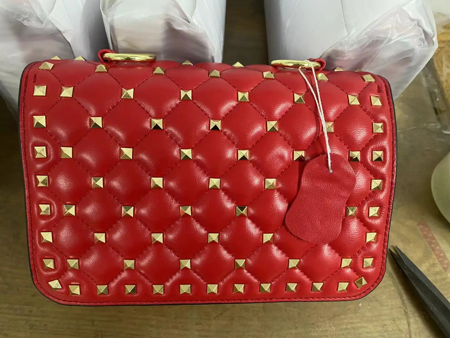 2026 New Fashion Women Sheepskin Leather Rivet Handbags Chain Bag Designer Shoulder Bags Luxury Woman Messenger Bags