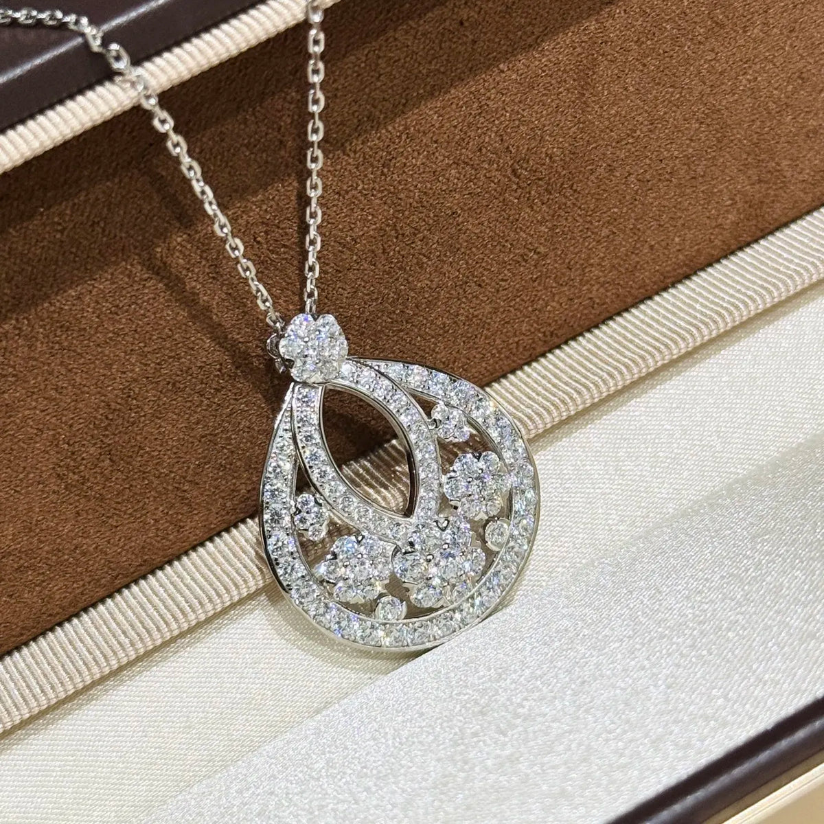 Trendy Real 925 Sterling Silver Necklace For Women Gift 5a Zircon Garland Skeleton Design Chain Pendant Luxury Fine Jewelry