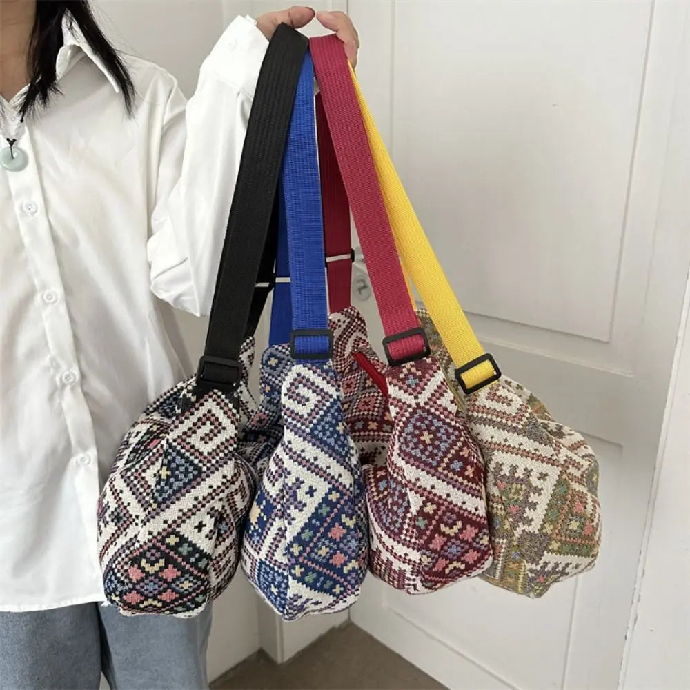 Canvas Shoulder Bags Fashion Large-capacity National Style Underarm Bags Messenger Bag Women Female