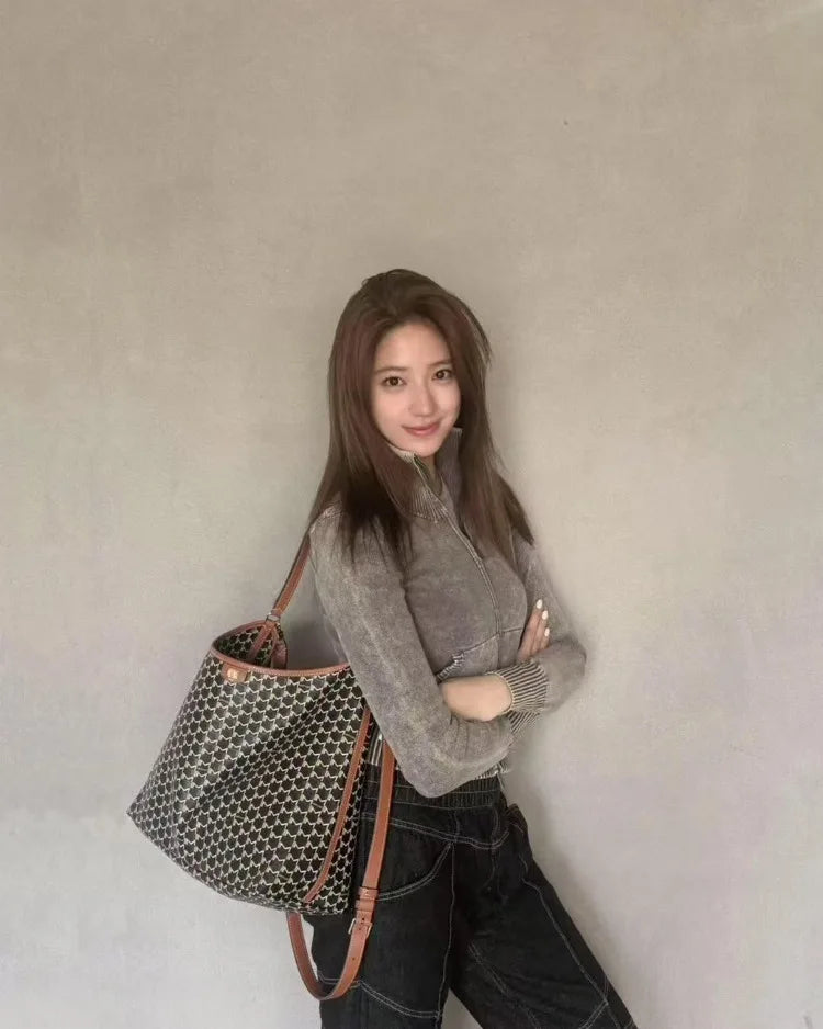 Designer Hobo Bags For Women Luxury Brand High Quality Monogram Canvas Smooth Leather Handle Large Capacity Elegant Shoulder Bag