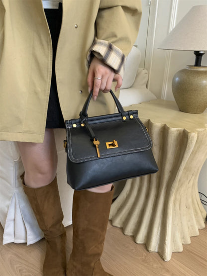 High Quality Retro Top-handle Bags For Women 2025 Winter New Designer Handbags Luxury Flap Shape PU Suede Shoulder Crossbody Bag