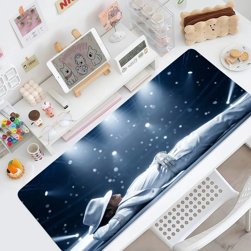 Singer Pop Mouse M-Michael Pad Non-slip Lockedge Jackson Office King Student Gaming of Thickened Large Writing Cushion MousePad
