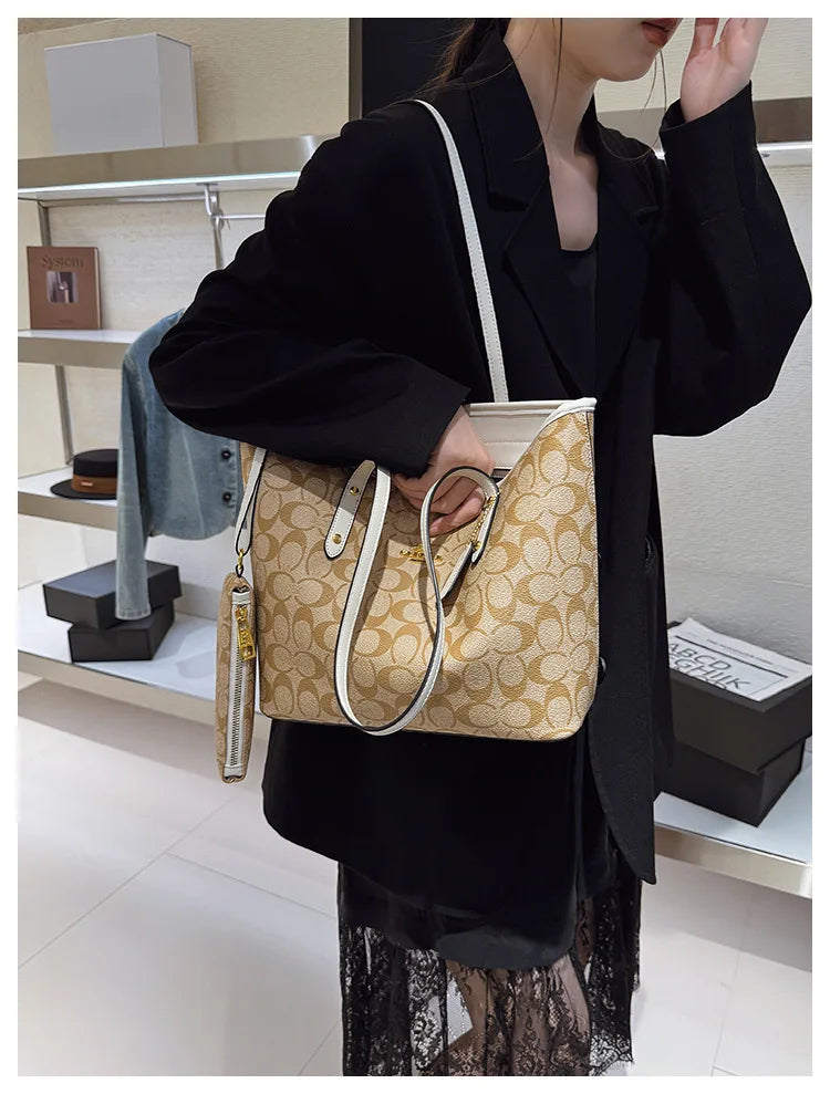 European and American Fashion Printed Large Capacity Women's Bag 2026 New Trendy Retro Luxury Single Shoulder Tote Bag