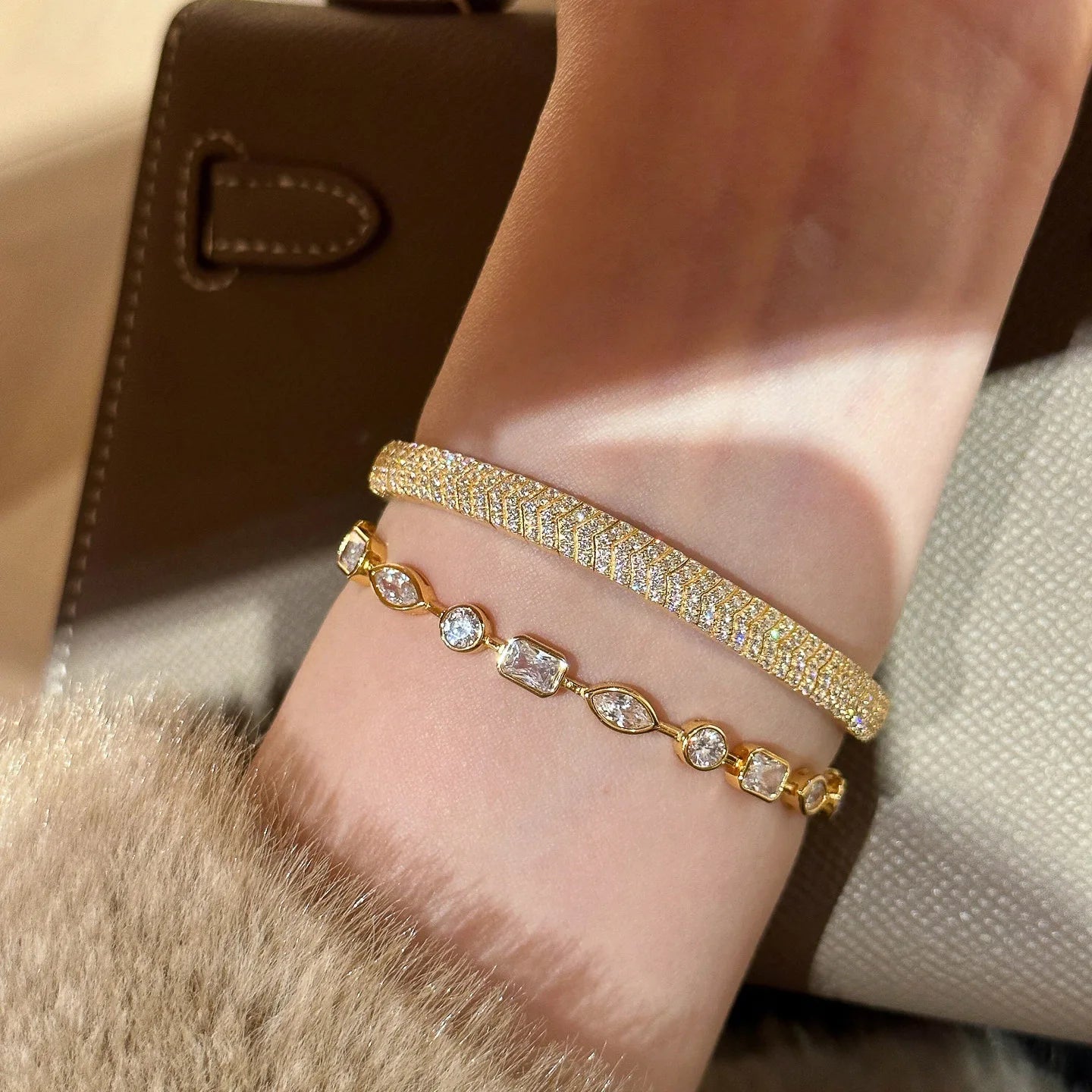 New in Irregular Exquisite Sparkling Diamonds Bracelets for Women Light Luxury Water drop Square Bracelet Party Jewelry Gift