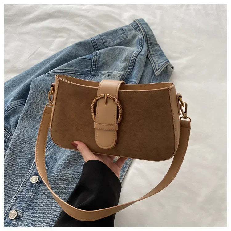 Woman Faux Suede Underarm Shoulder Bag Zipper Fastener Fashionable Cross Body Bags for Small Square Bag Suitable Daily Outfit