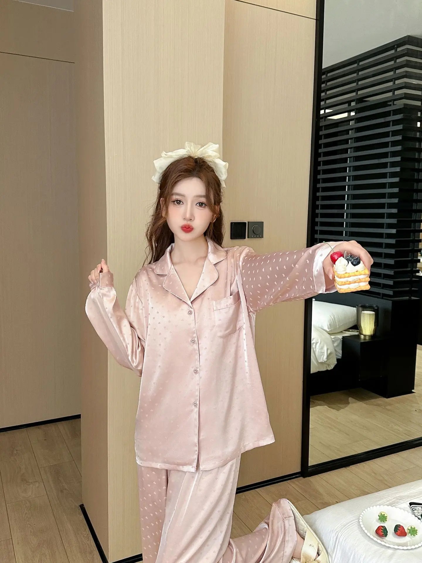Women's New Arrival Silk-Feel Ice-Silk Lightweight Long-Sleeve Pajama Set Two-Piece Comfortable Homewear Suit