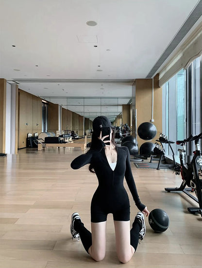 Women's Yoga Jumpsuits Long Sleeve Thin Tight Slim Fit Stretch One Piece Playsuits Sexy Fitness Shorts Zipper Sportwears