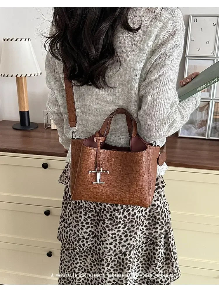 Premium Ladies Tote Bag, Fashionable Leather Crossbody Handbag For Women, Luxury Brand Messenger Bag