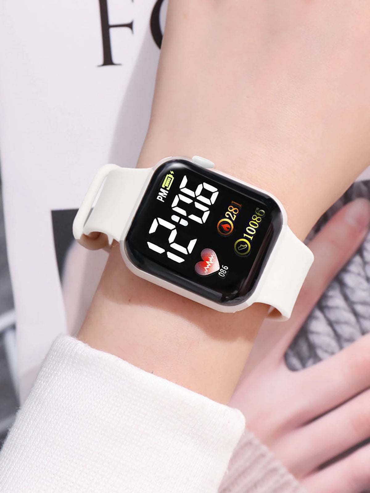 Square Watch Silicone Strap Heart-Shaped Jewelry Set No Packaging Box Birthday Gift