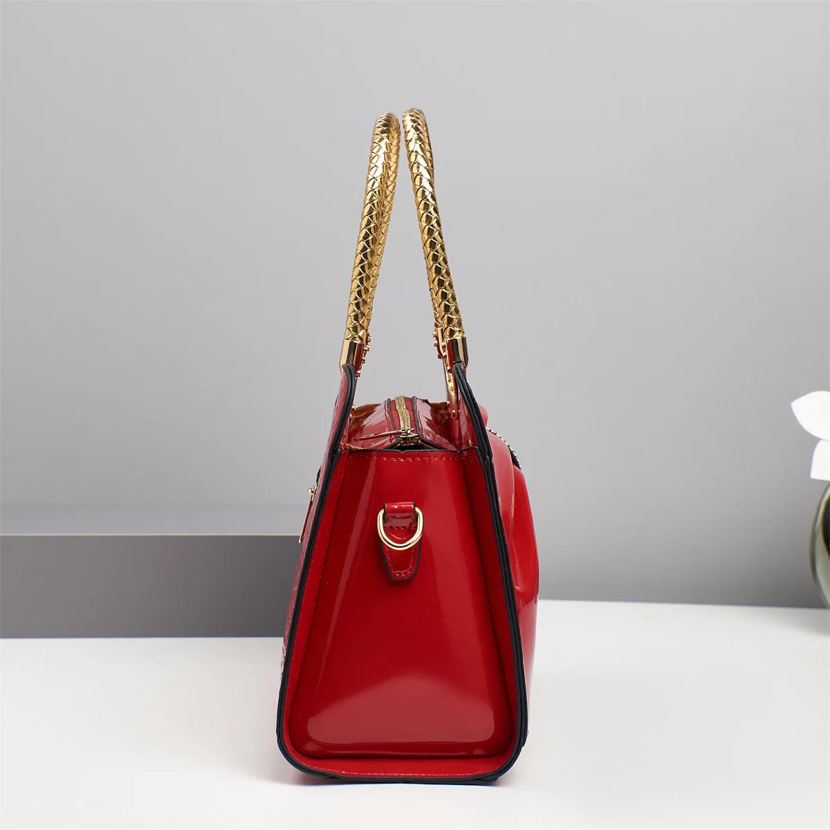 2025 New Women Luxury Designer Glossy Leather Evening Handbags Ladies Crossbody Shoulder Bag Fashion Diamond Bow Totes Bags