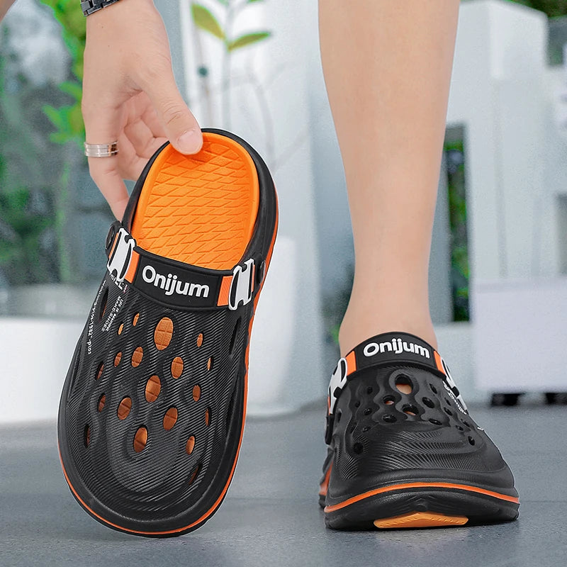 Summer Men's Beach Clogs Outdoor Sandals Comfortable Slippers EVA Slides For Men Casual Garden Shoes Male Women Beach Slippers