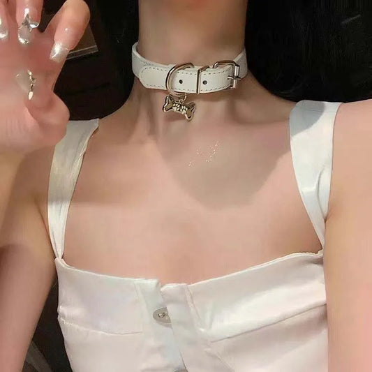 Trendy Punk Dog Claw Bone Choker Necklaces for Women Girls Sweet Cool Black Pu Leather Charms Necklaces Y2K Party Jewelry Gifts