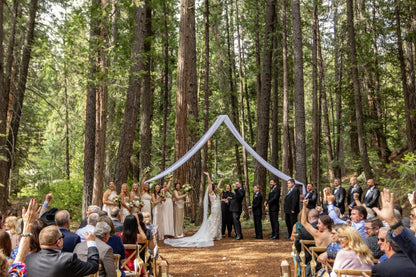 Tokyo Customized White Strapless Neck Satin Wedding Dresses Sleeveless Lace-Up Back Bridal Gown 2026 Elegant A-Line Wedding Gown