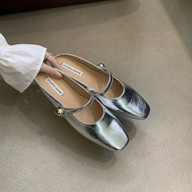 Soft Leather 2025 Ins Silver Buckle Strap Casual Shoes Fashion Flats Elegant Glitter Metallic Mules Shoes Cover Toe Slippers