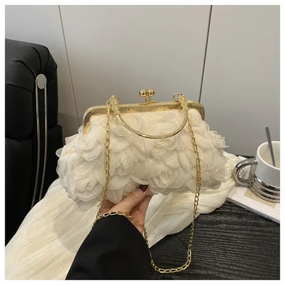 Luxury Women Chain Shoulder Bag Chiffon 3D Flower Banquet Bag Fashion Evening Bags Fashion Clutch Handbag Trendy Crossbody Bag