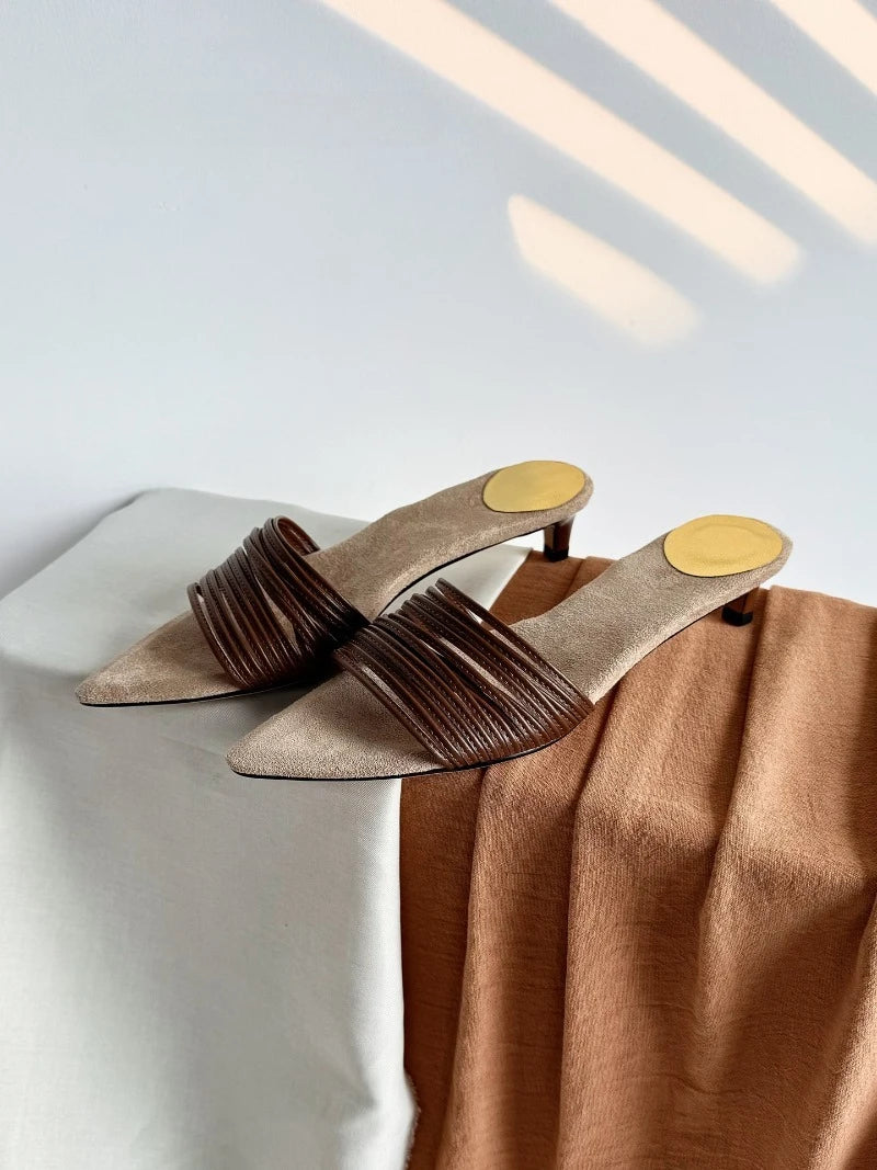 Black Pointed Toe Narrow-band Mule Slippers Women Sexy Open Toe Kitten Heel Slide Sandals Luxury Gold Embellished Design Shoes