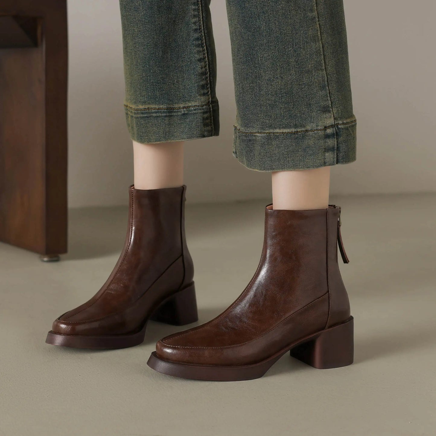 Plus Size 34-43 Cow Skin Round Toe Zipper High Heels Modern Motorcycles Boots Warm Winter Shoes Dating Retro Brand Ankle Boots