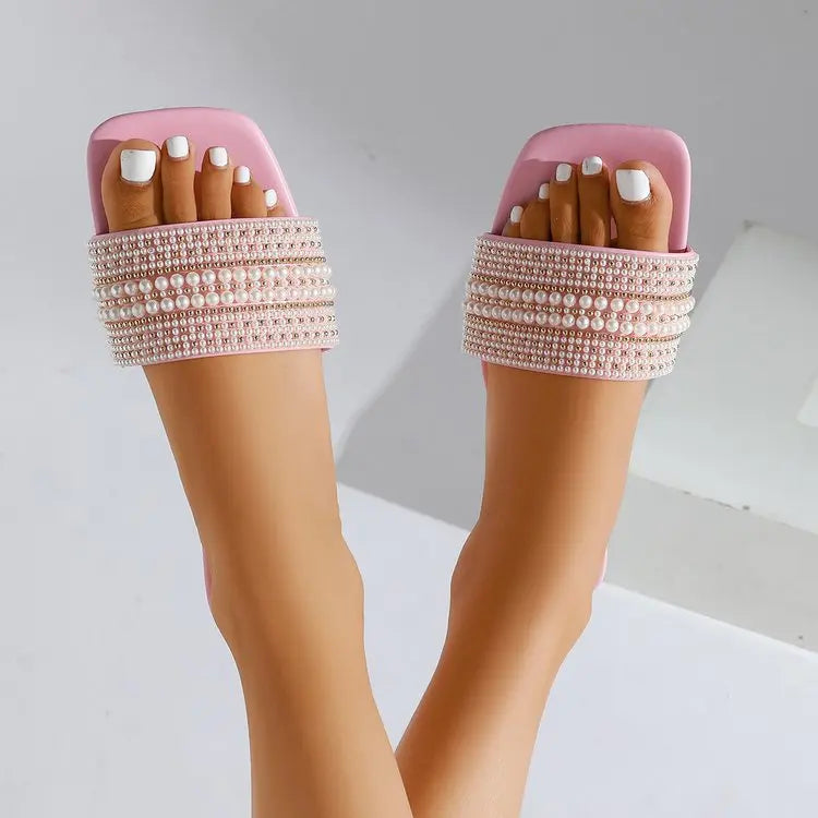 Women's Flat Bottom Sandals 2025 Summer New Style Beaded Rhinestone Shoes Womens Outdoor Fashion Slippers