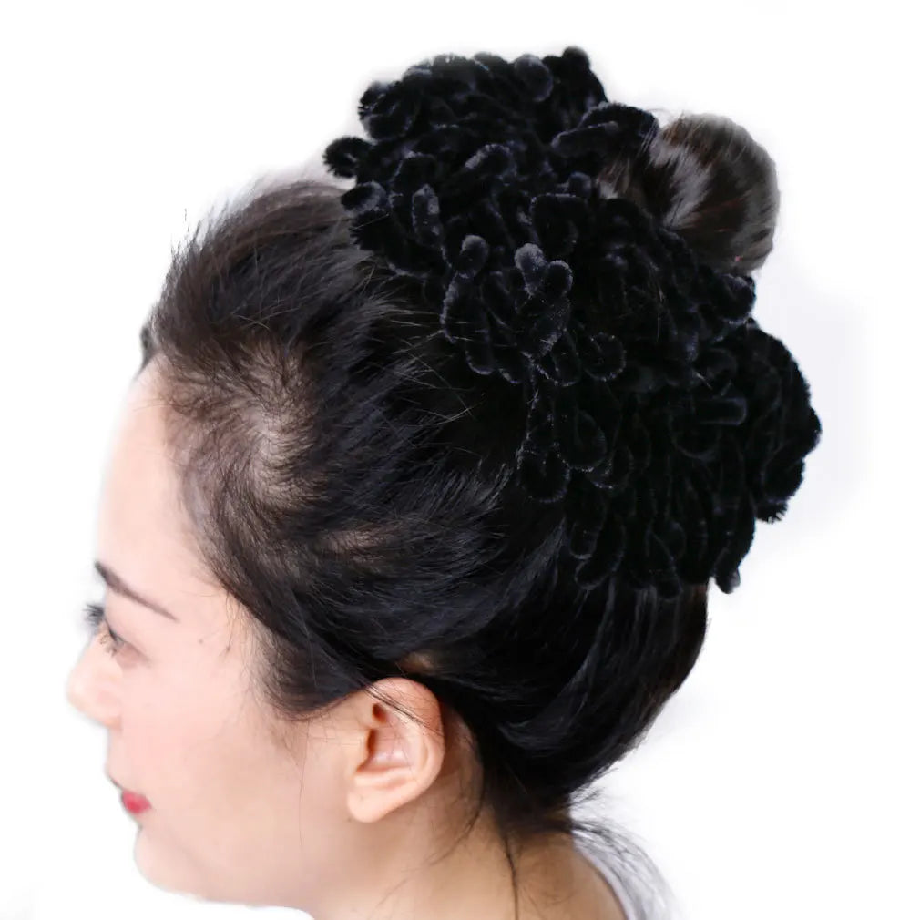 2024 New Scrunchie Volumising Hijab Plain Big Hair Ring Tie Bun Clip Hijab Scarf Volumizer Scarf Muslim Headwear For Women